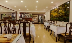 Restaurant , r1