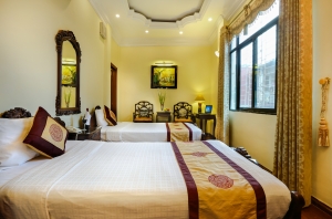 Deluxe Quiet Room